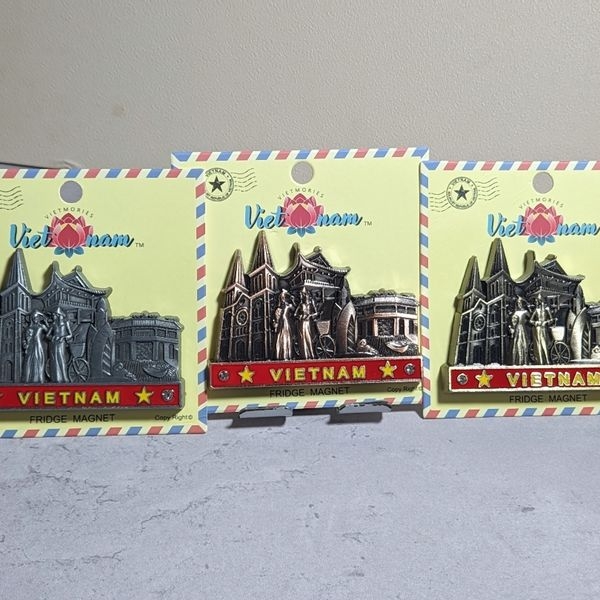 HÍT MIẾNG VIÊTNAM (GỒM 3 MÀU)