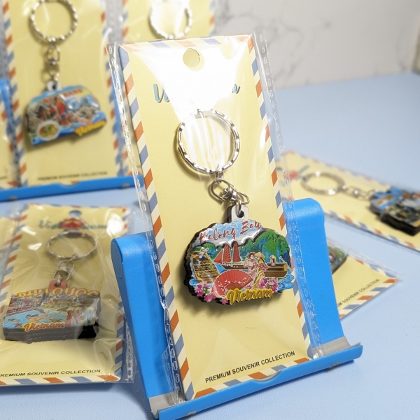 MÓC KHOÁ GỖ (HẠ LONG)