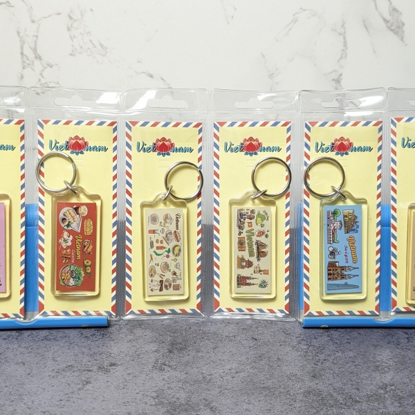 MÓC KHOÁ NHỰA SET 6