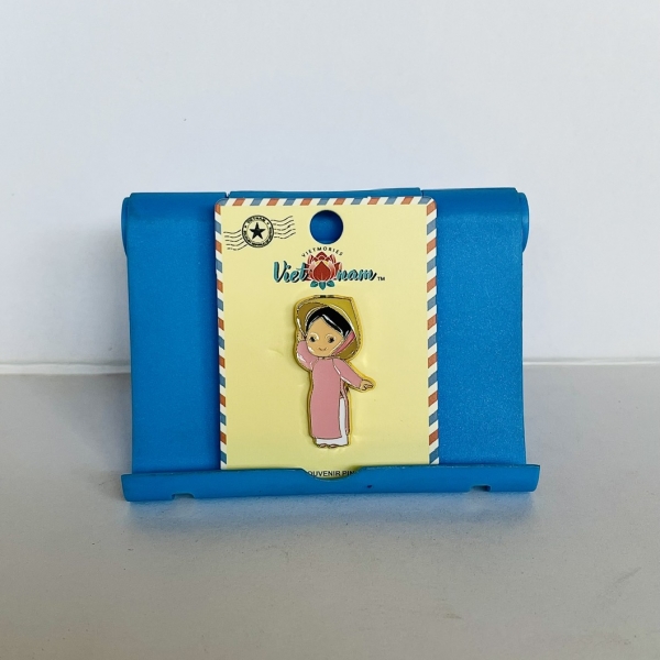 PIN (ÁO DÀI HỒNG)