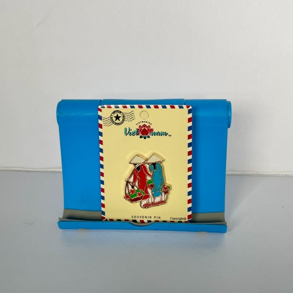 PIN(2 CÔ GÁI)