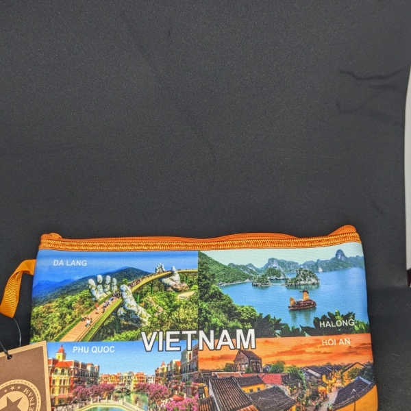 VÍ MÚT CHỮ NHẬT (VN 4 CẢNH)